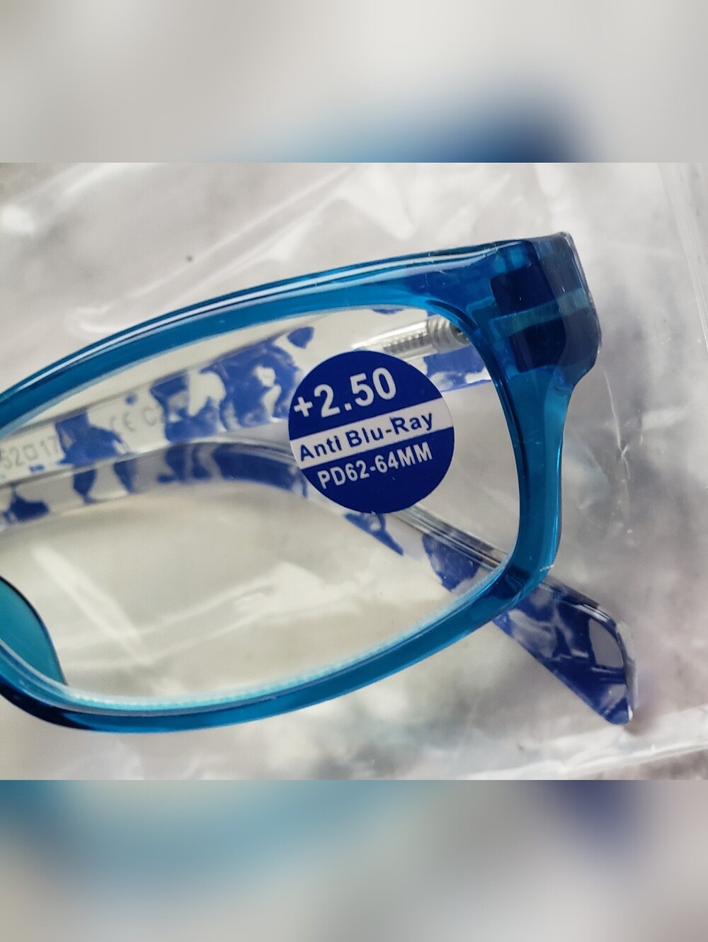 NEW Electric Blue Stylish Reading Glasses 2.50 + Plus Case Blue Light Protection